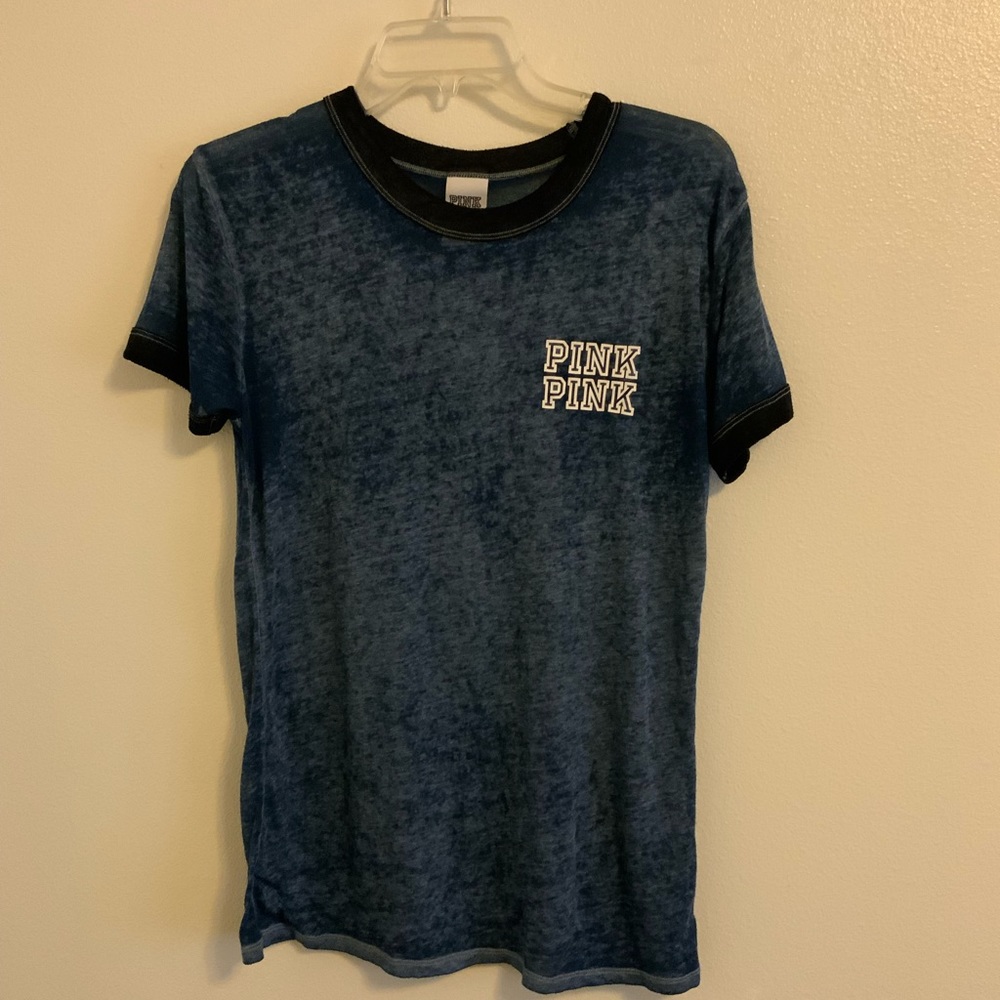 Victoria’s Secret Pink   T-shirt